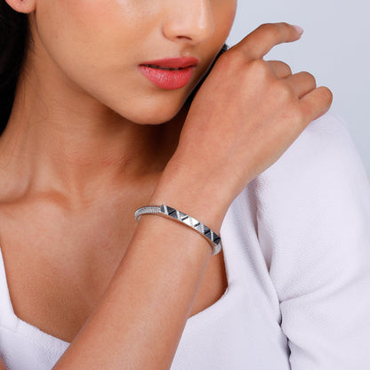 Silver Gleaming Aura Bracelet For Him/Her