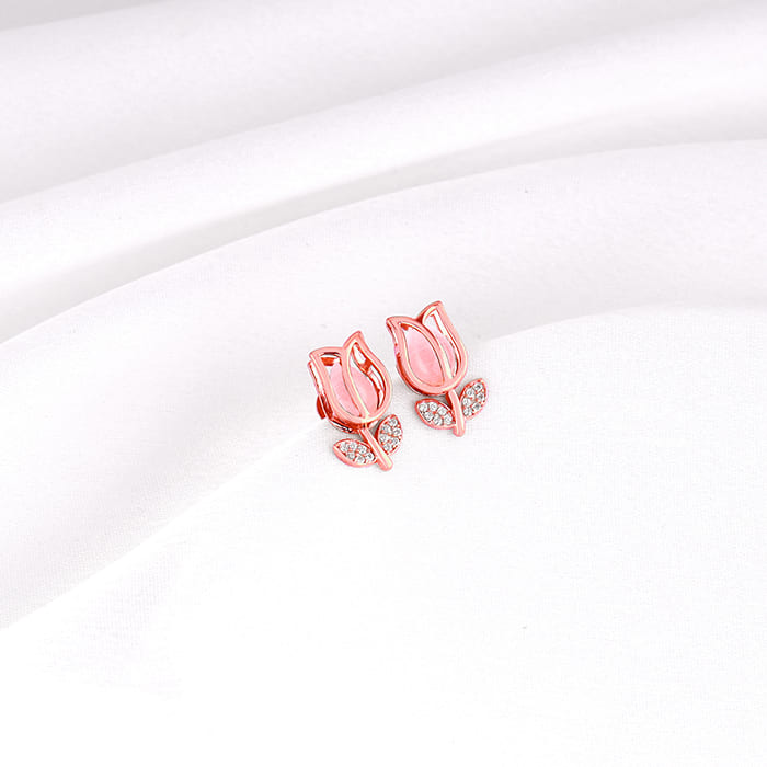 Rose Gold Pink Quartz Flower Earrings