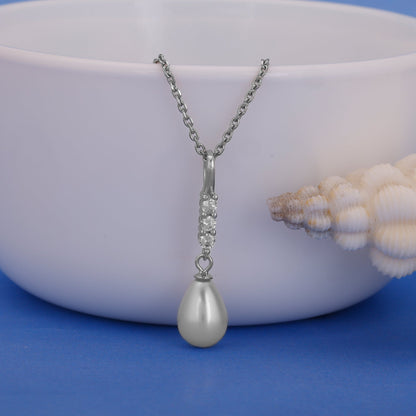 Anushka Sharma Silver Drop of Pearl Pendant with Link Chain