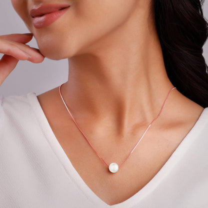 Rose Gold White Pearl Necklace