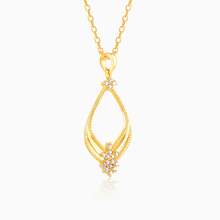 Golden Princess Pendant With Link Chain