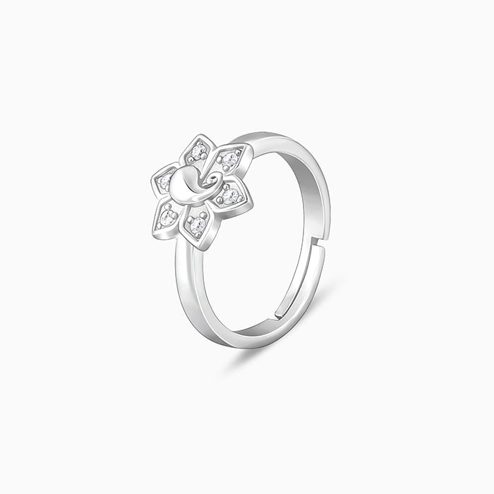 Silver Ganesha Floral Ring