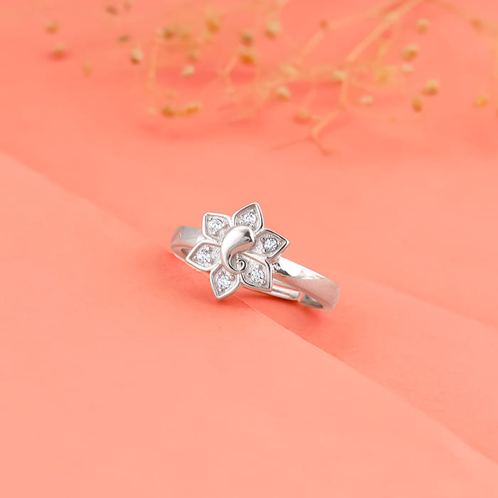 Silver Ganesha Floral Ring