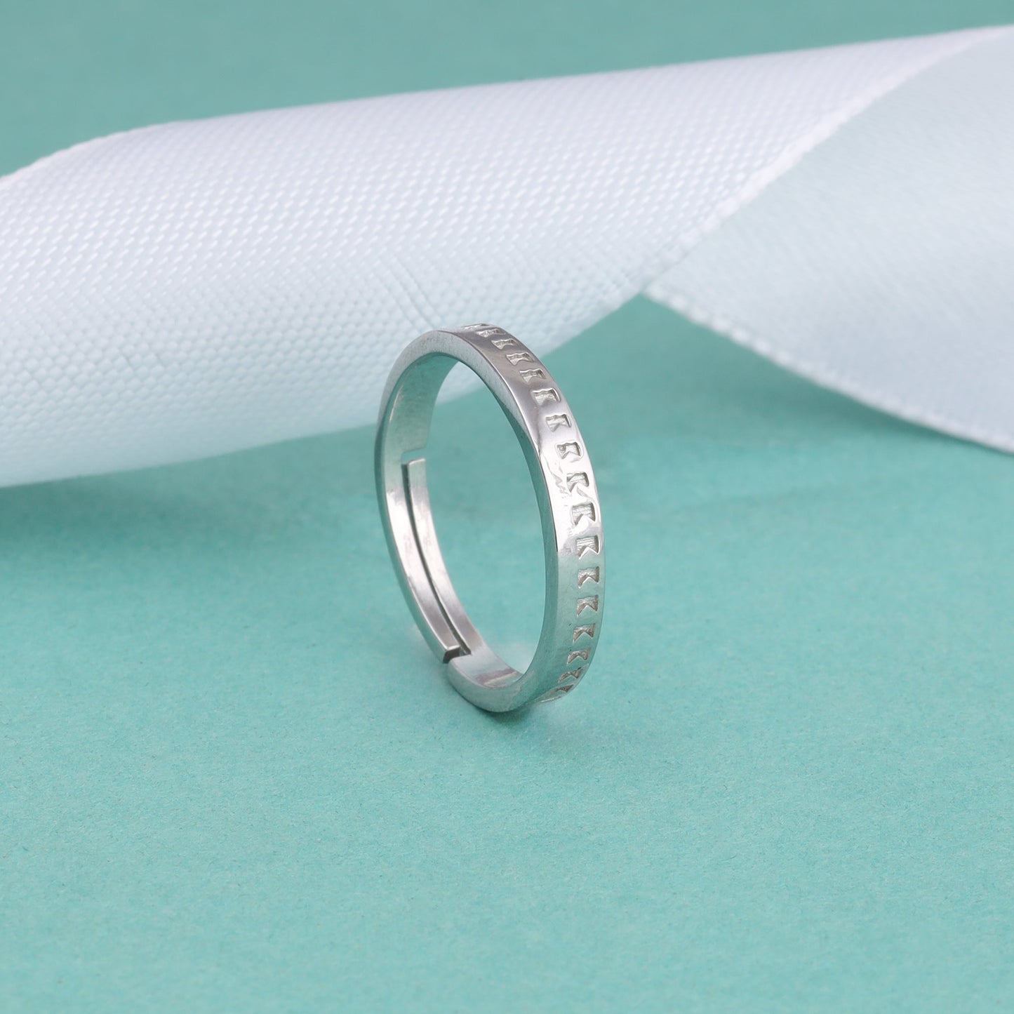 Silver Dear Hearts Ring