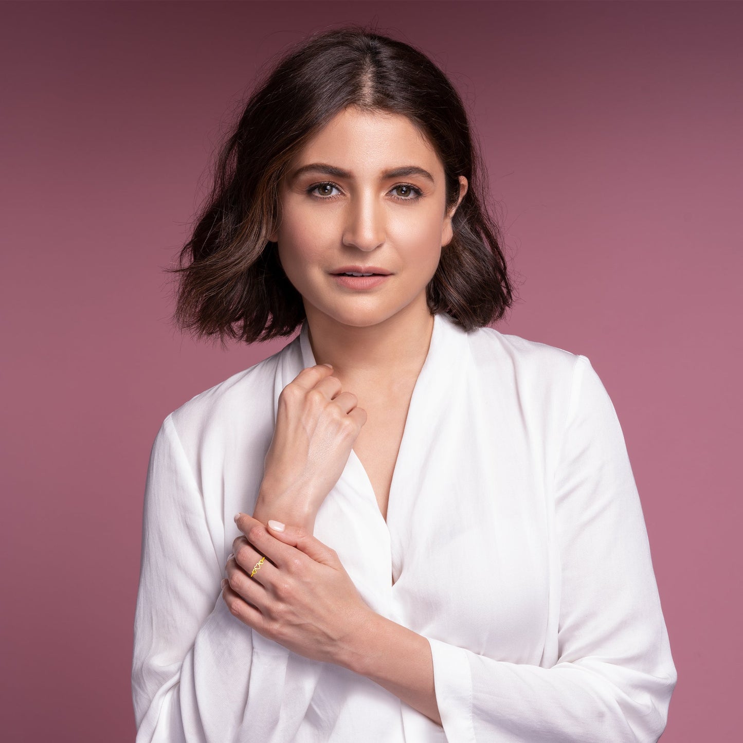 Anushka Sharma Golden Triple Heart Ring