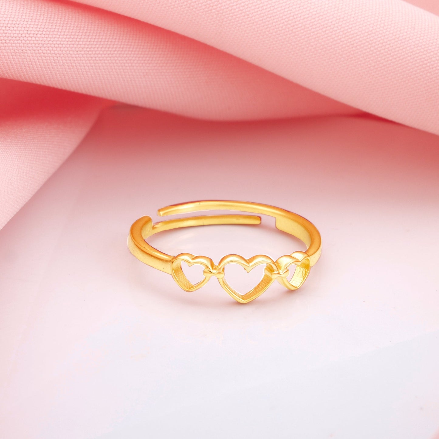 Anushka Sharma Golden Triple Heart Ring