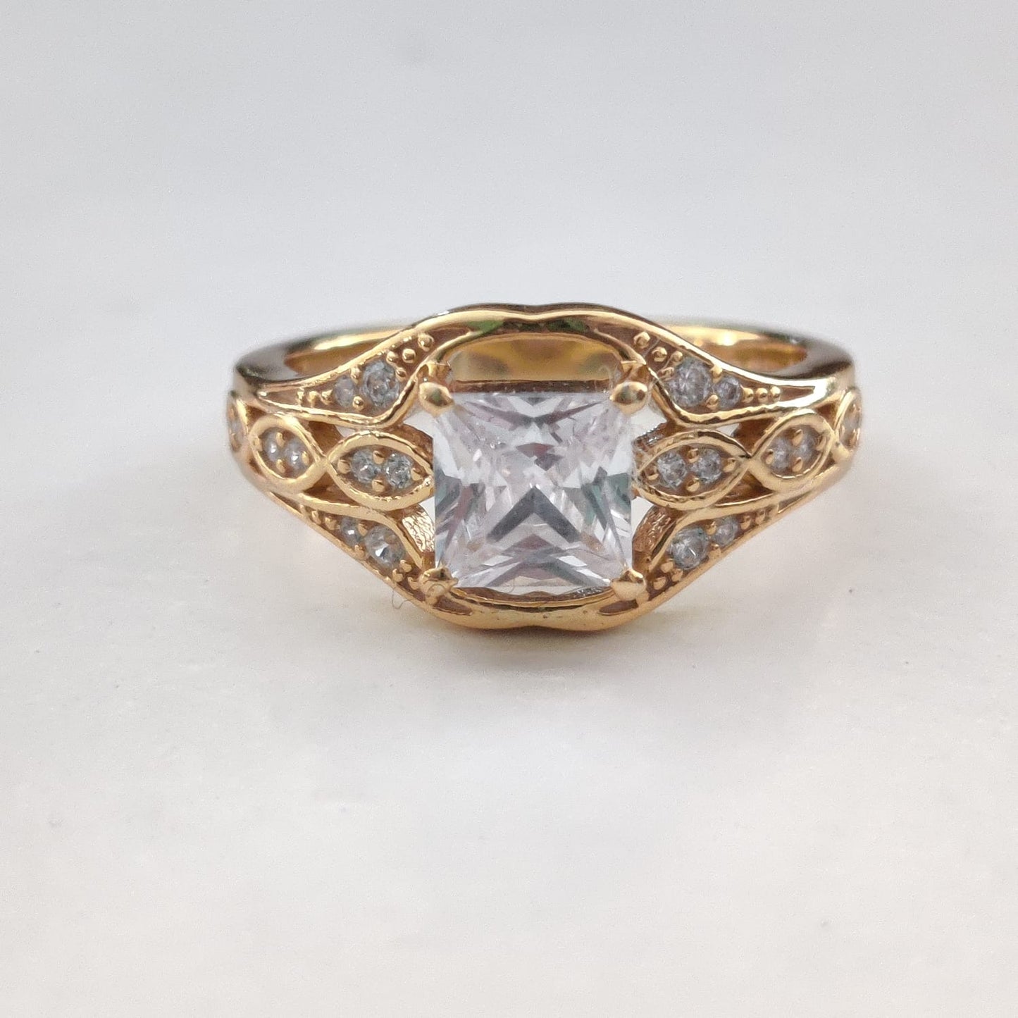 Solitaire Golden Ring