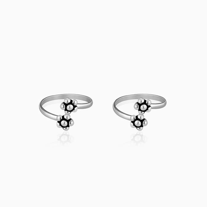 Oxidised Silver Floral Beaded Toe Rings